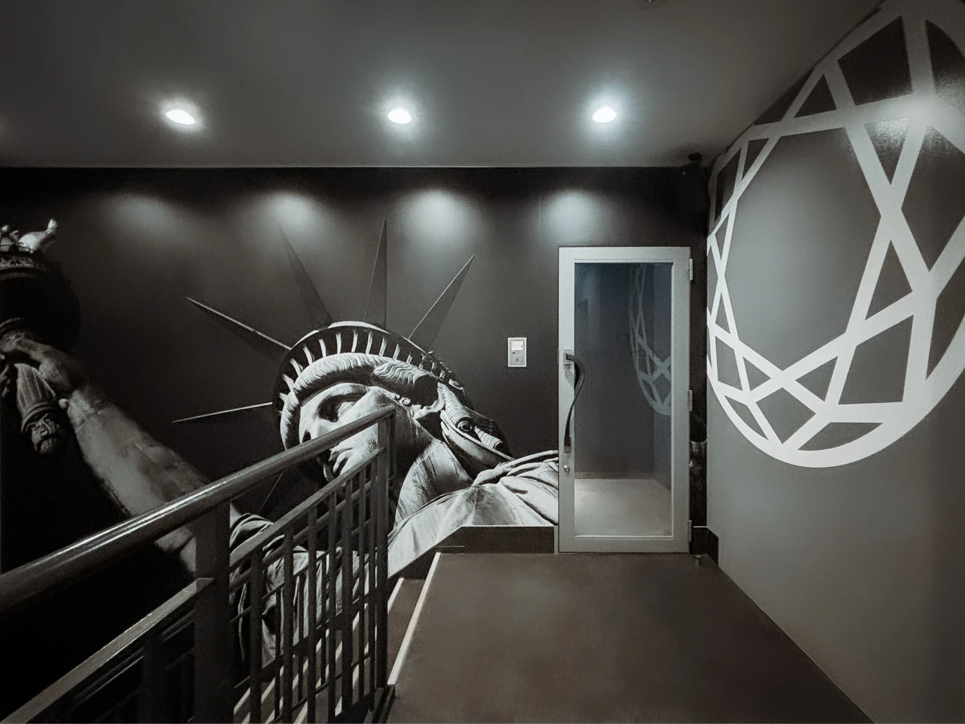 中目黒店｜暗闇フィットネス FEELCYCLE｜中目黒駅、代官山駅