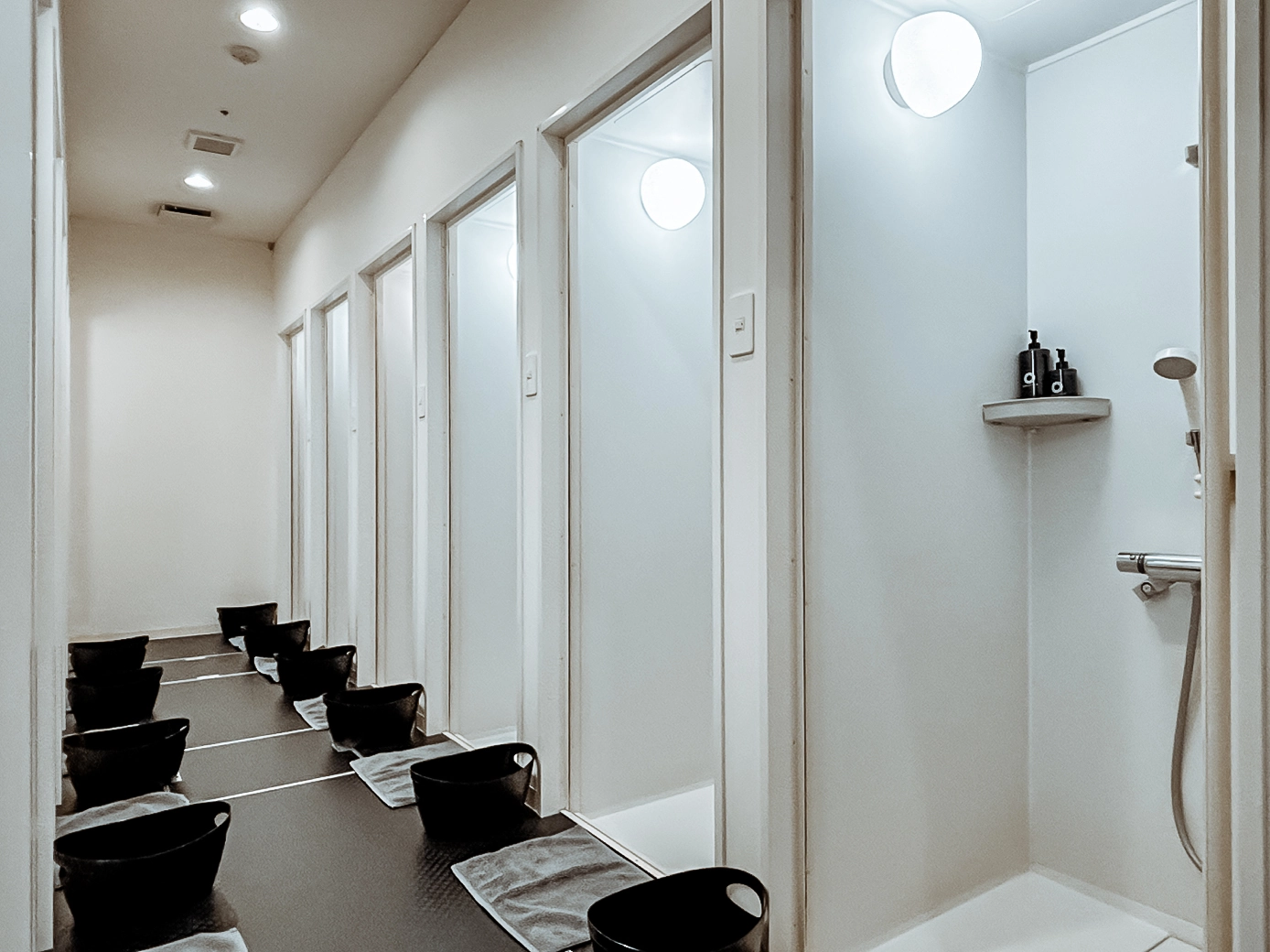 多摩センター店｜暗闇フィットネス FEELCYCLE｜多摩センター駅