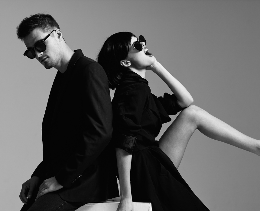 Feelcycle フィールサイクル 暗闇バイクエクササイズ